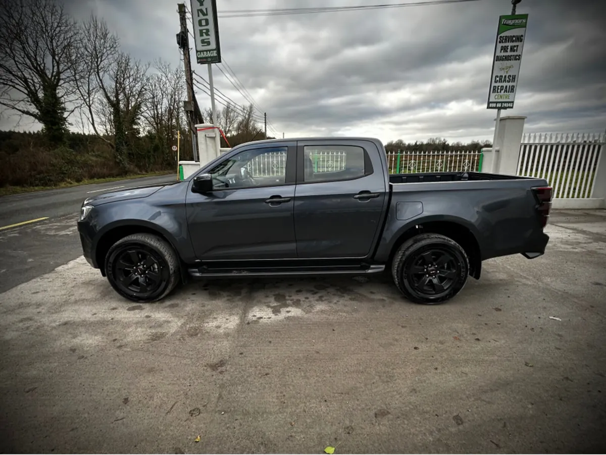 Isuzu D-Max 2025 ISUZU DMAX LSE AUTO 5 SEATER CRER - Image 2