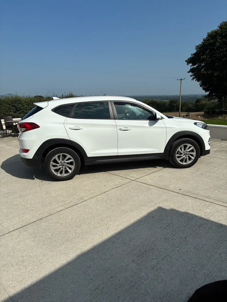 Hyundai  tucson executive - Image 1