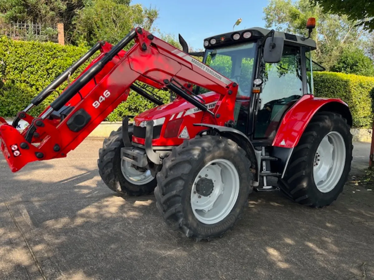 2013 MF 5455 T-3 Hi-vis c/w 946 Loader - Image 1