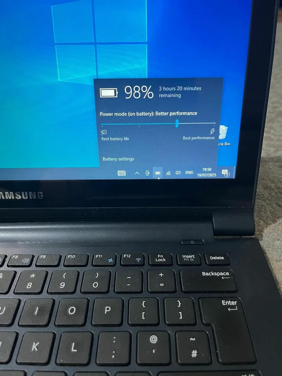 Laptop Samsung 905S3G - Image 3