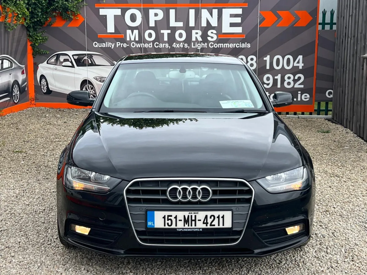 Audi A4 ==2.0 TDI TECHNIK//FULL LEATHER//SAT-NAV// - Image 4