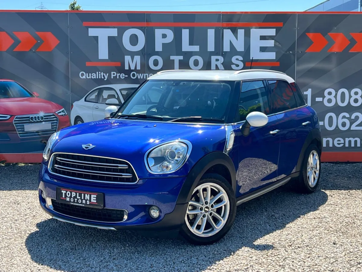 Mini Cooper ==CROSSOVER//AUTO//LIKE NEW//NCTED== - Image 2