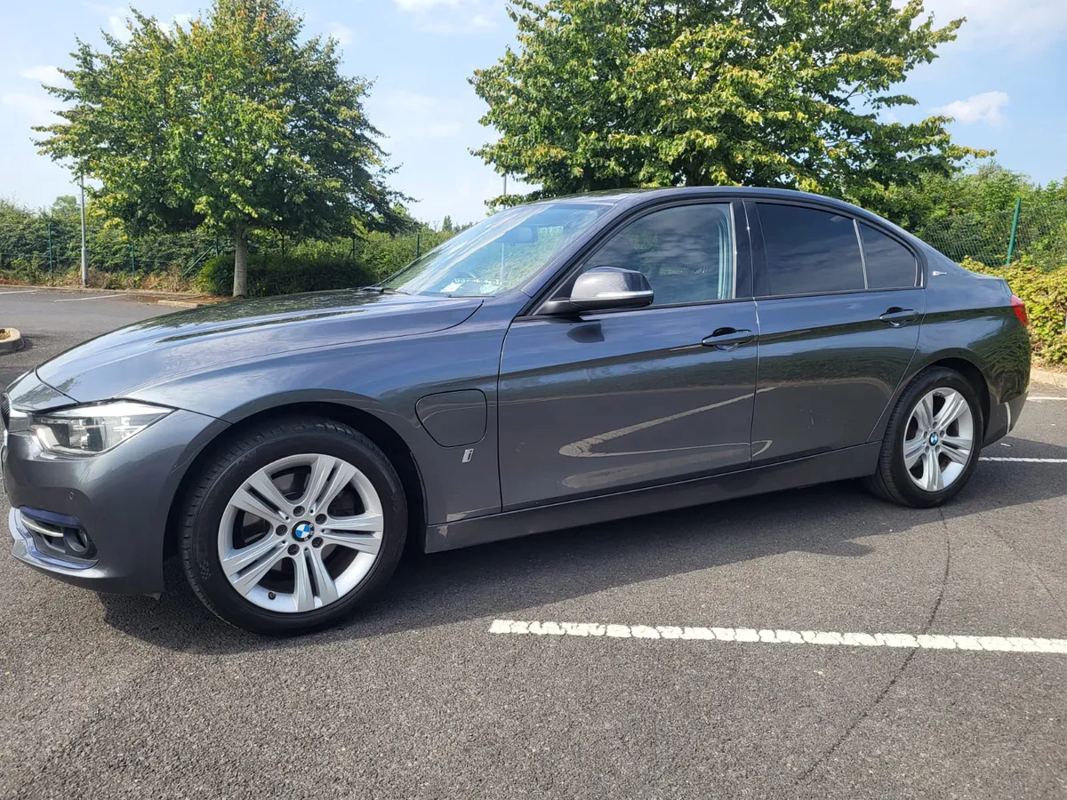 2018 BMW 330E SPORT PHEV AUTOMATIC - Image 2