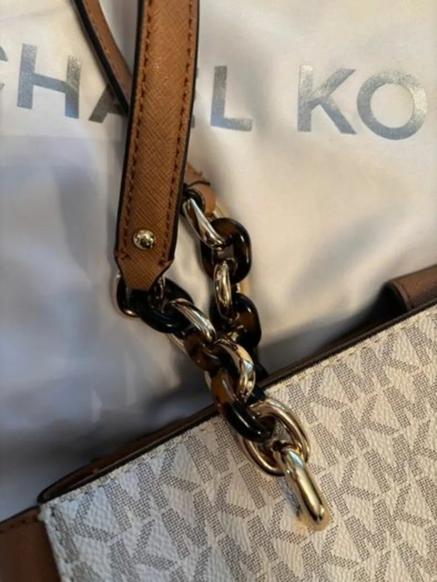 Micheal Kors Sofia Tote bag NEW - Image 2