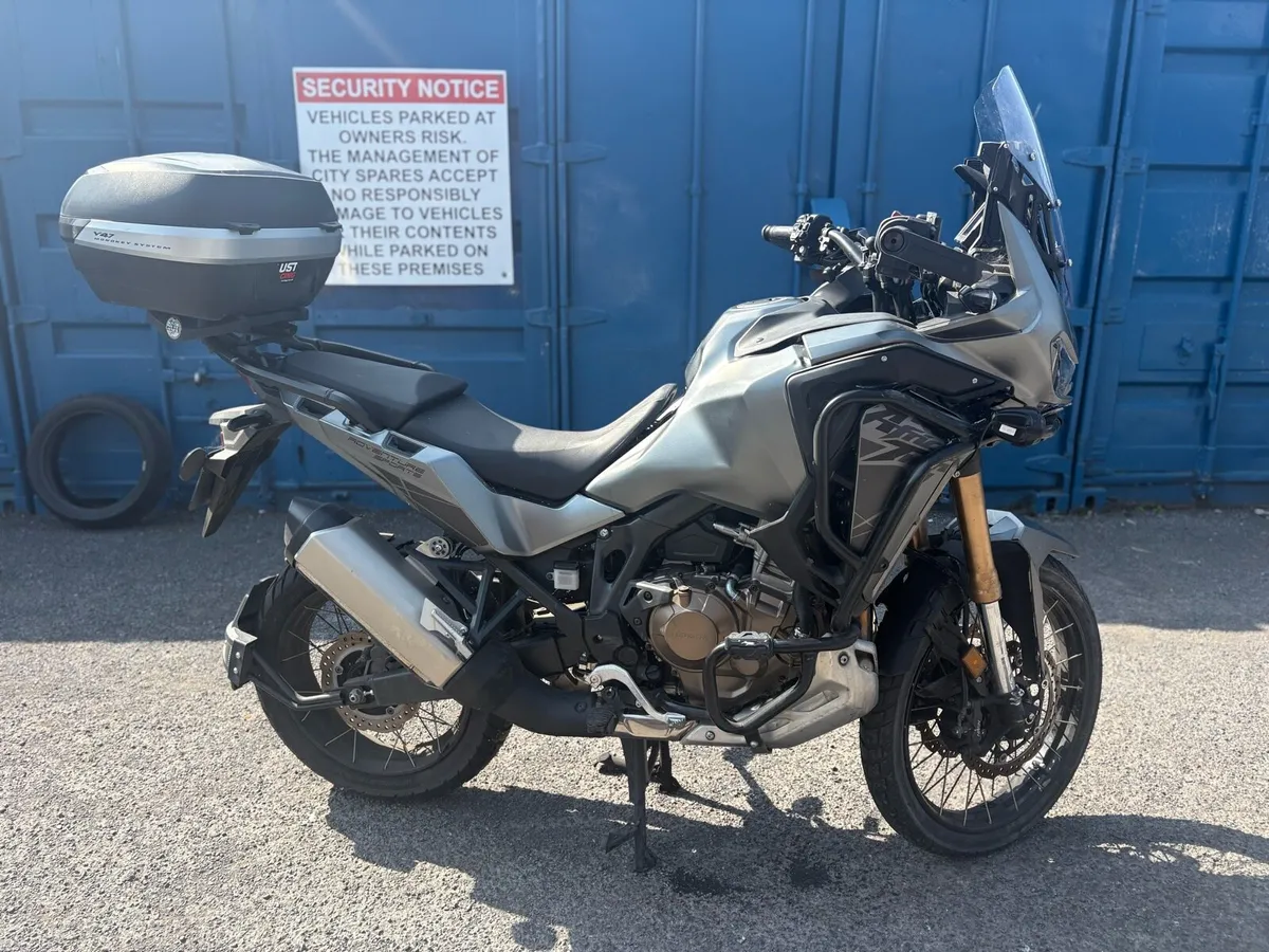 2024 Honda African Twin 1100 - Image 2