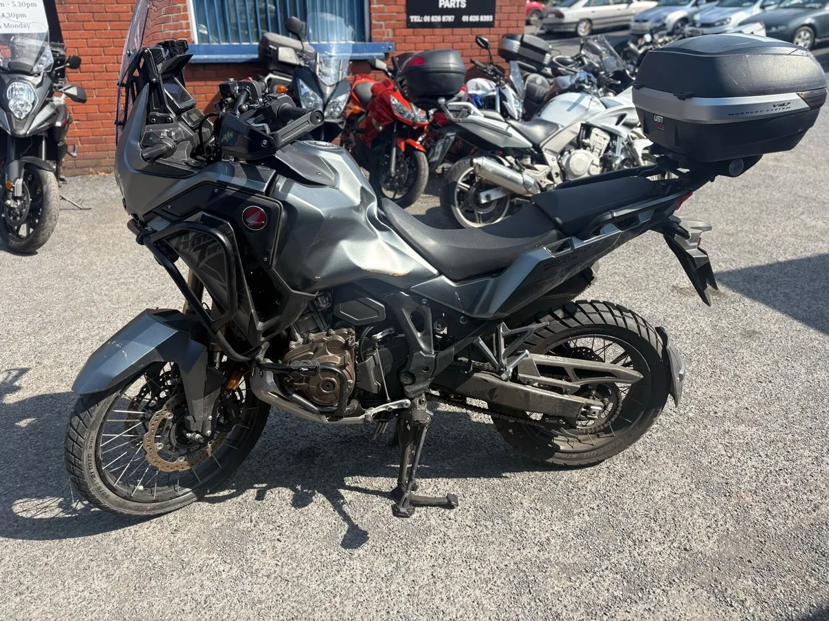 2024 Honda African Twin 1100 - Image 4