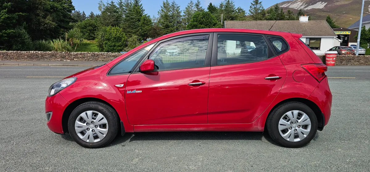 Hyundai ix20 1.4 Diesel  Deluxe 2014 - Image 3