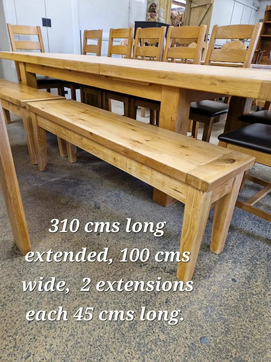 14 seater extendable oak table, 8 chairs, 2 benchs - Image 3
