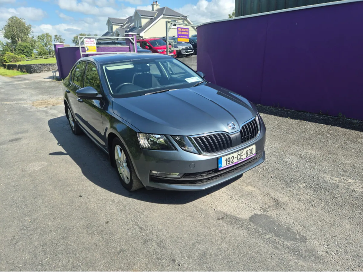 Skoda Octavia AMBITION 1.6 TDI 115 115HP 4DR - Image 4
