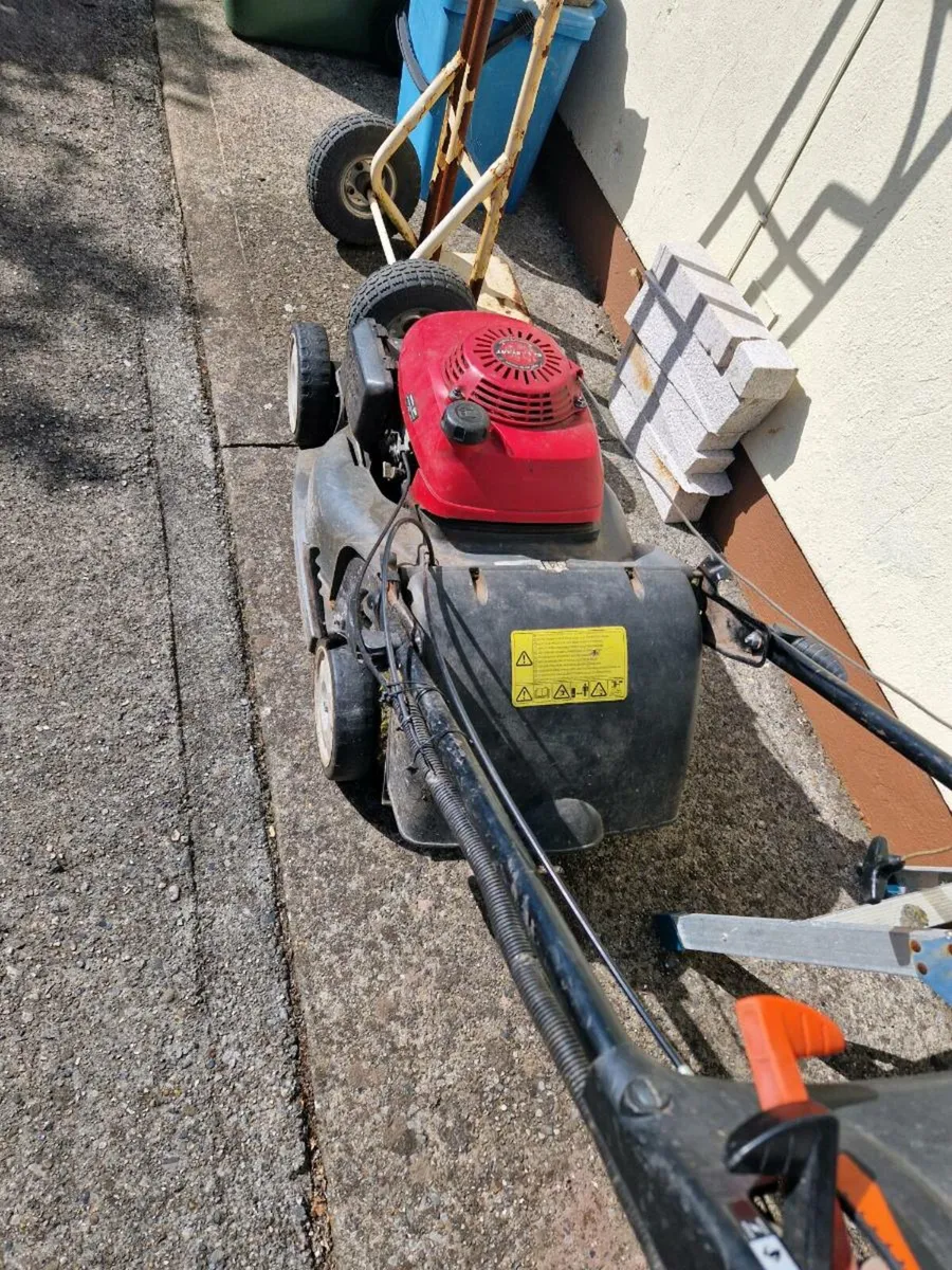 Lawnmower - Image 2