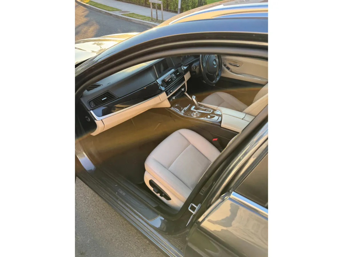 BMW 5-Series 520  AUTOMATIC////TINY MLS///UNMARKED - Image 4