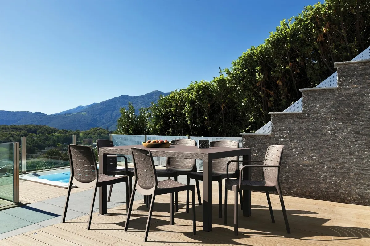 Cedargrain 6-Seater Table & 4 Chairs & 2 Armchairs - Image 4
