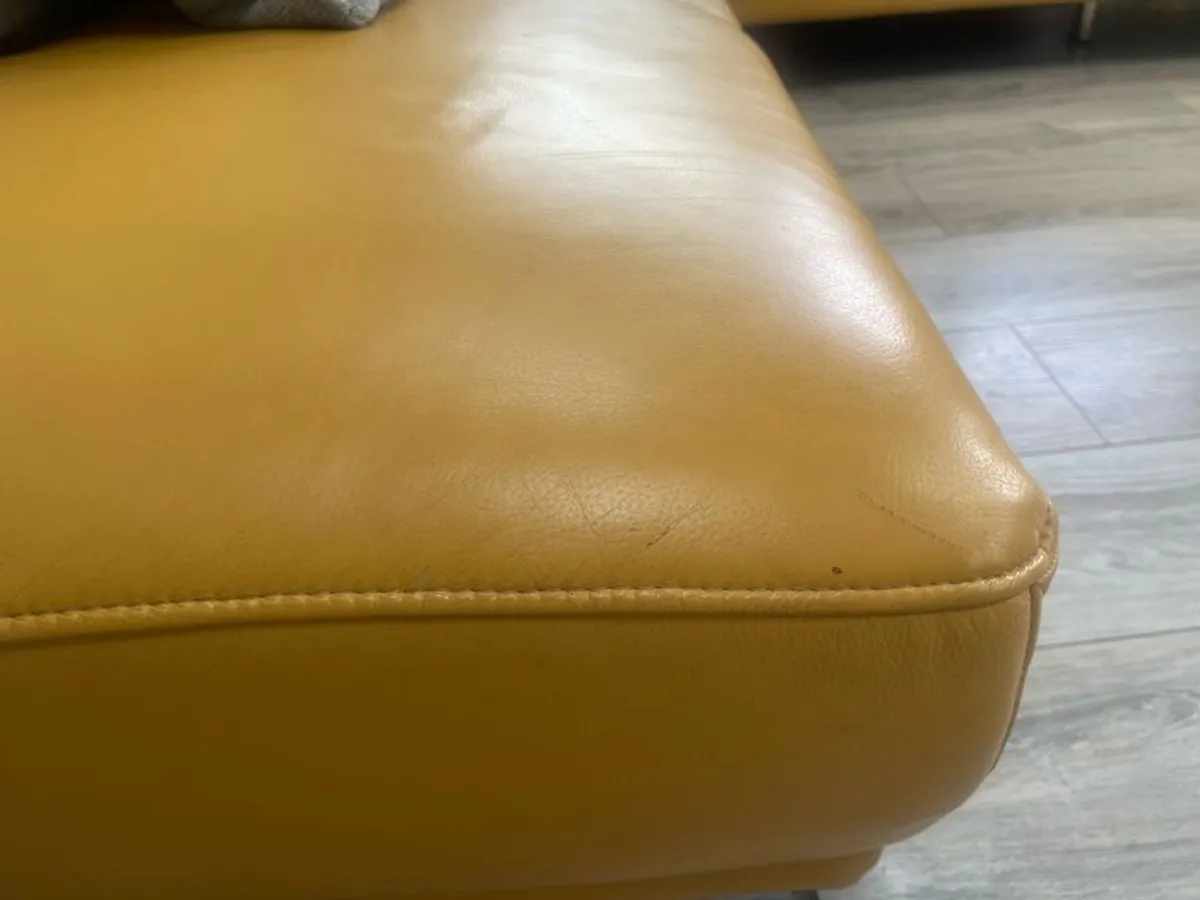 Corner Couch - Image 4