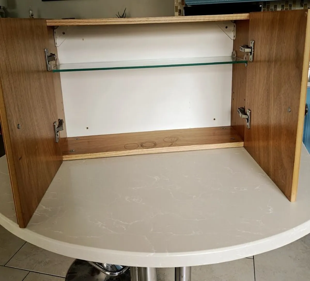 Medicine cabinet - Image 4