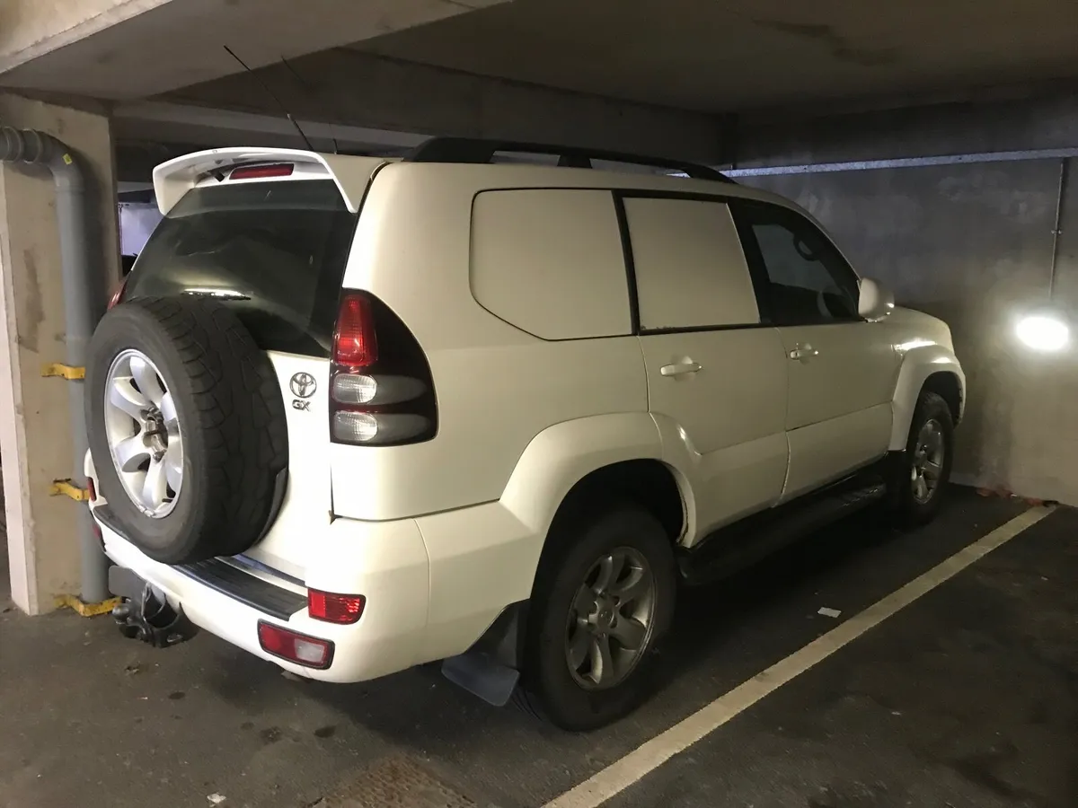 2007 Toyota Land Cruiser 3.0 D4D - Image 1
