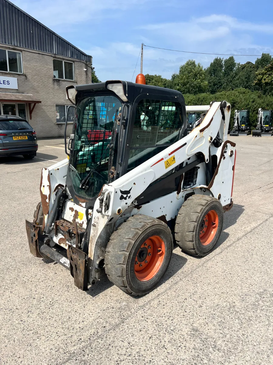 Bobcat S590 - Image 2