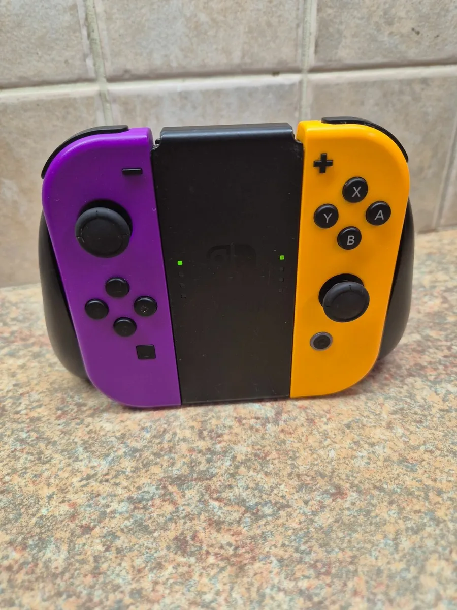 Nintendo Switch - Image 4