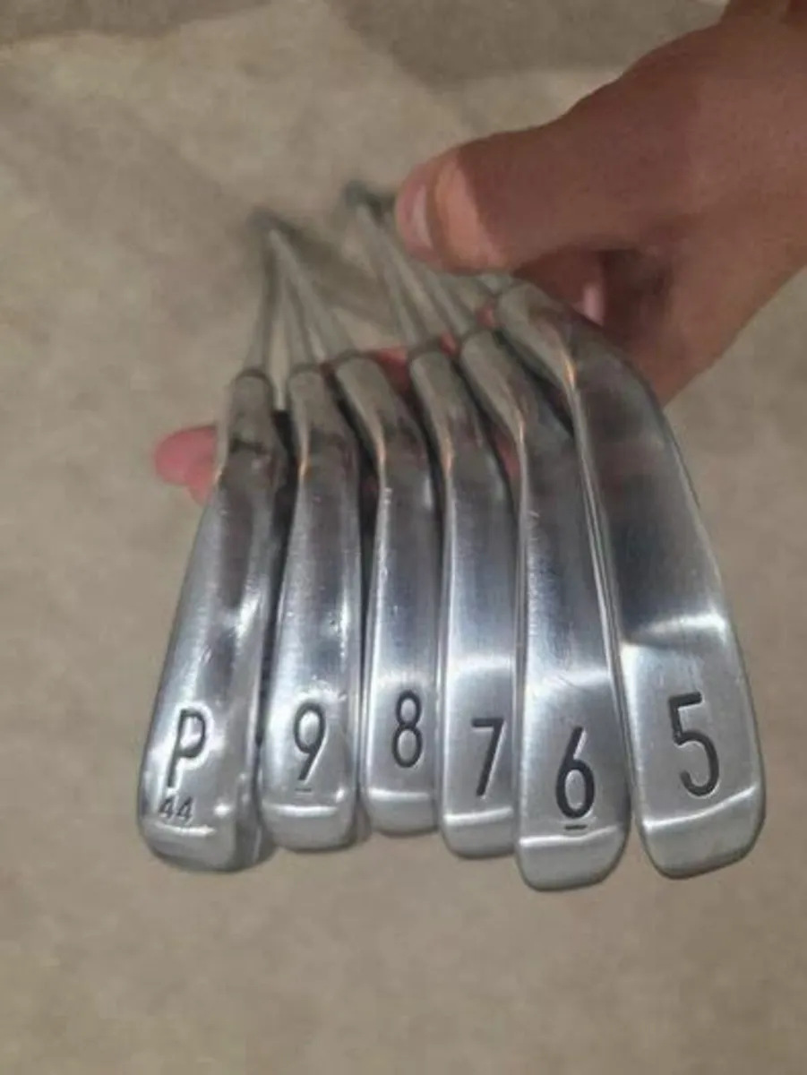 Titleist T100s 2021 Model 5-PW Stiff - Image 2
