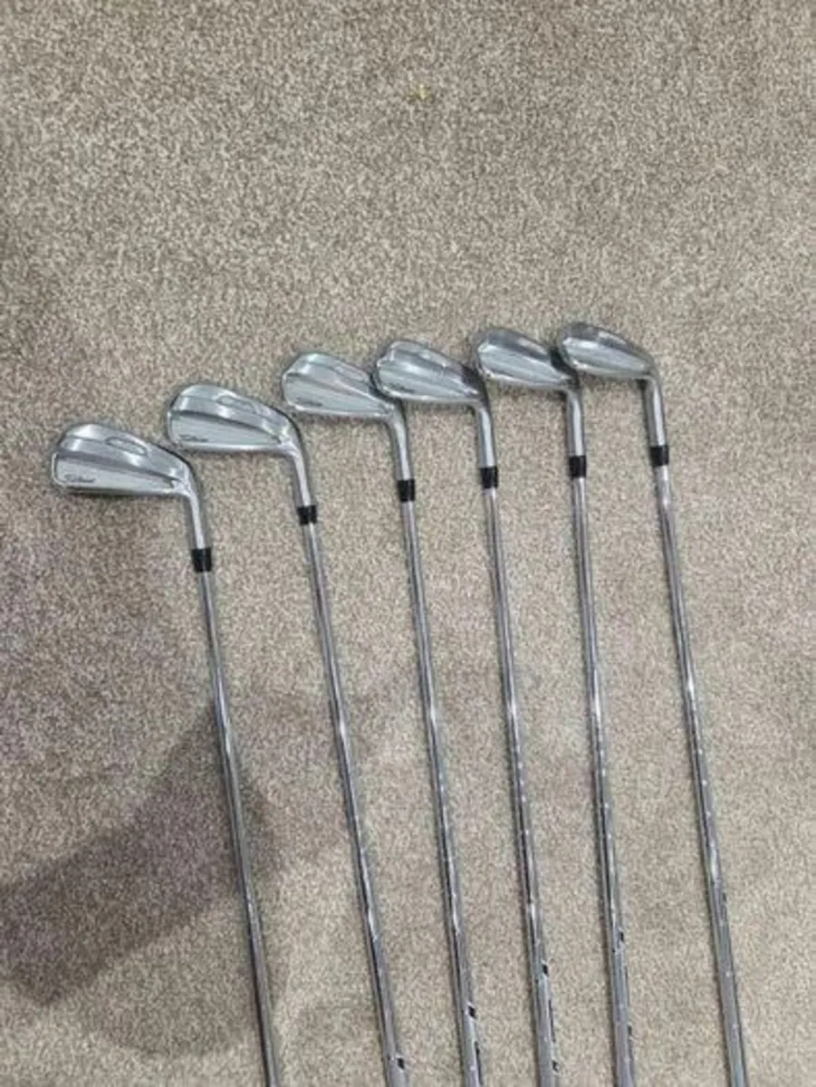 Titleist T100s 2021 Model 5-PW Stiff - Image 3