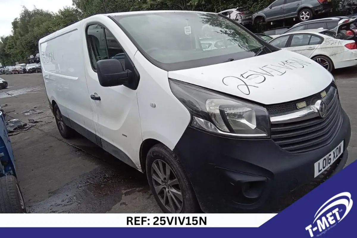 2016 VAUXHALL VIVARO BREAKING FOR PARTS - Image 1