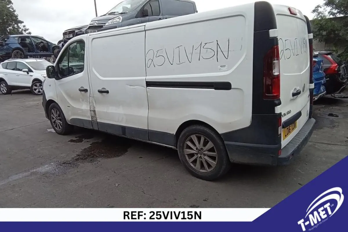 2016 VAUXHALL VIVARO BREAKING FOR PARTS - Image 3
