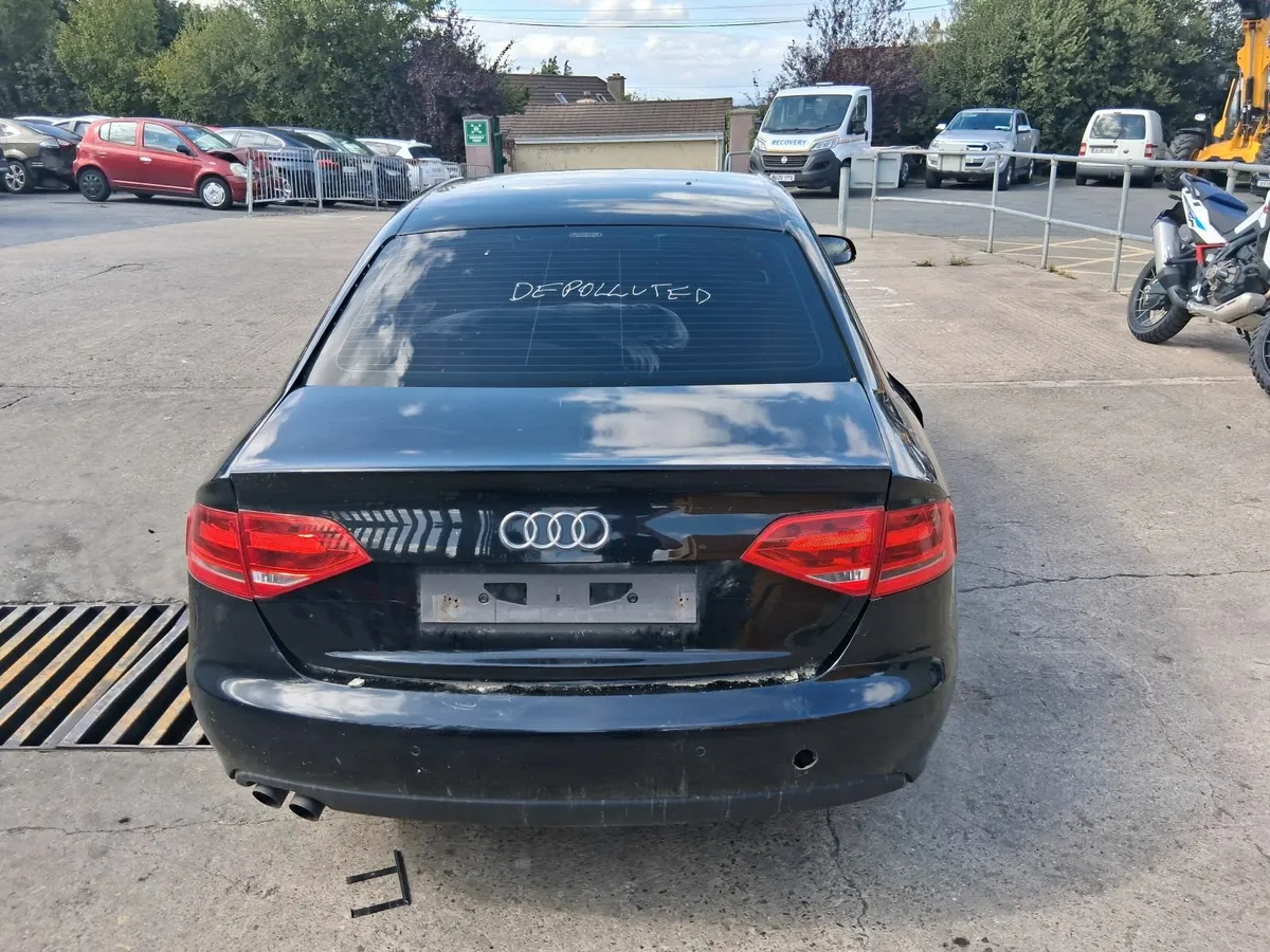 2010 AUDI A4 2 LTR DSL - Image 3
