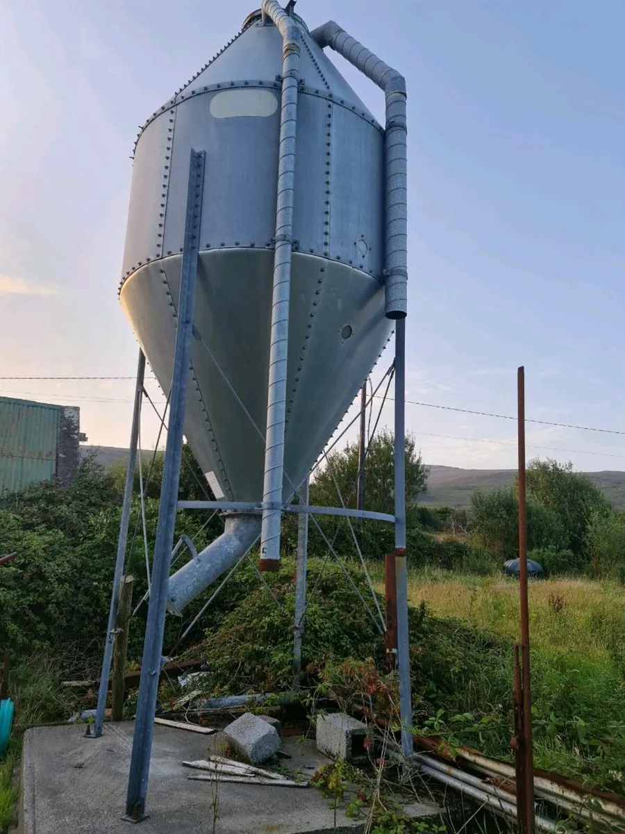 Feed Bin - Image 1