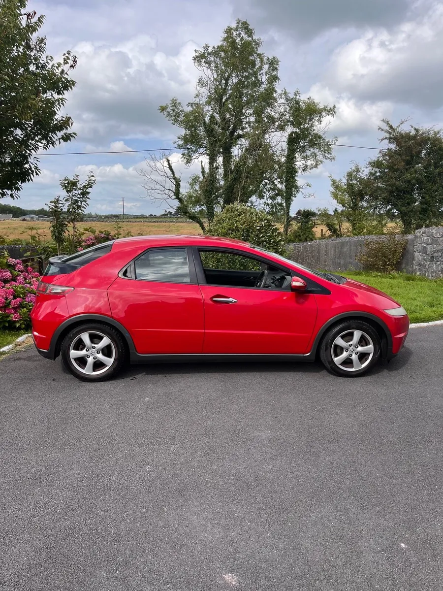 Honda civic taxed and tested - Image 3