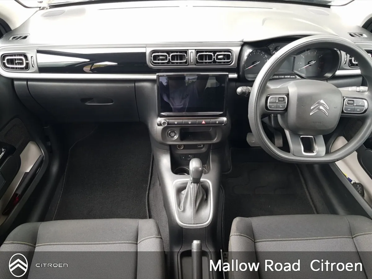 Citroen C3 FLAIR PLUS PURETECH 110 EA 5DR - Image 4