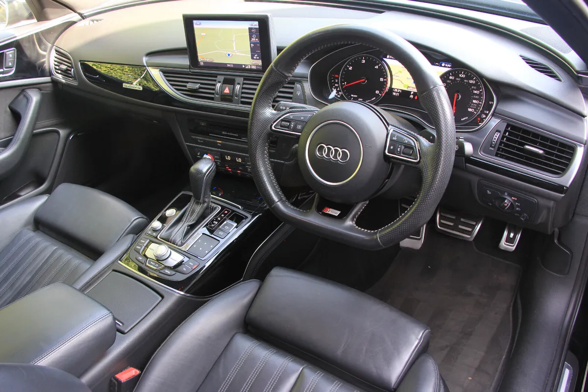 A6 Quattro Black Edition S Tronic 190Bhp - Image 3