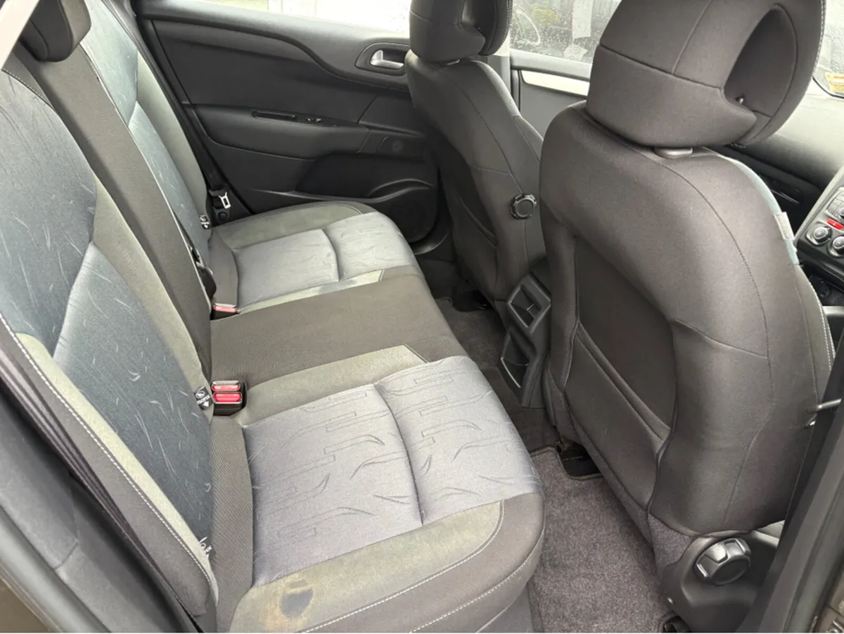 Citroen C4 HDI 90 VTR+ 4DR - Image 3