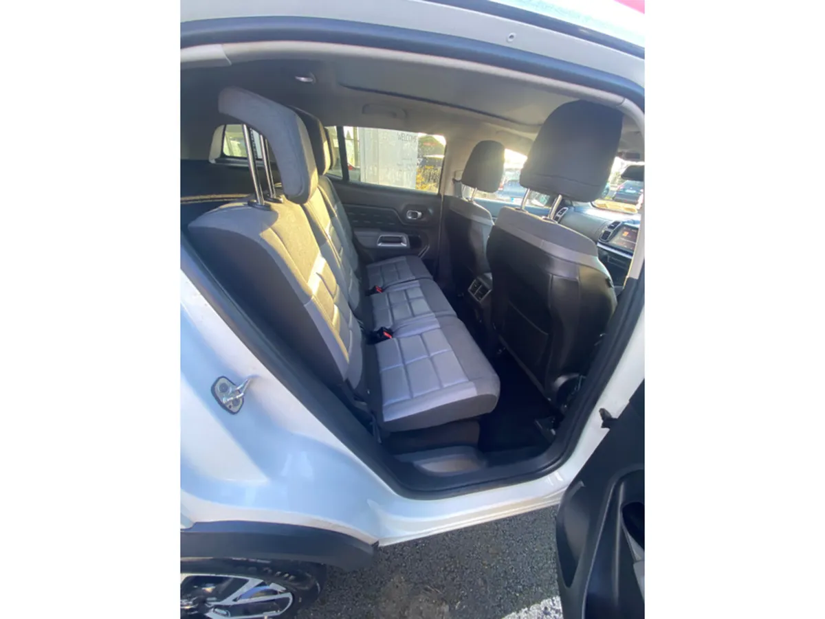 Citroen C5 FLAIR BLUEHDI 130 EAT8 4DR AUTO - Image 3