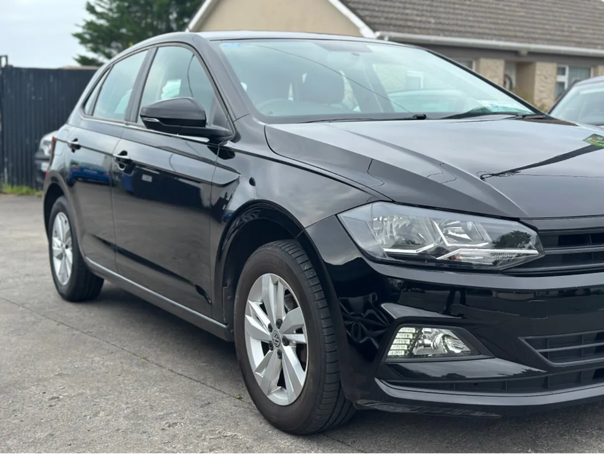 Volkswagen Polo TRENDLINE 1.0 MANUAL 5SPEED 65HP 5 - Image 2