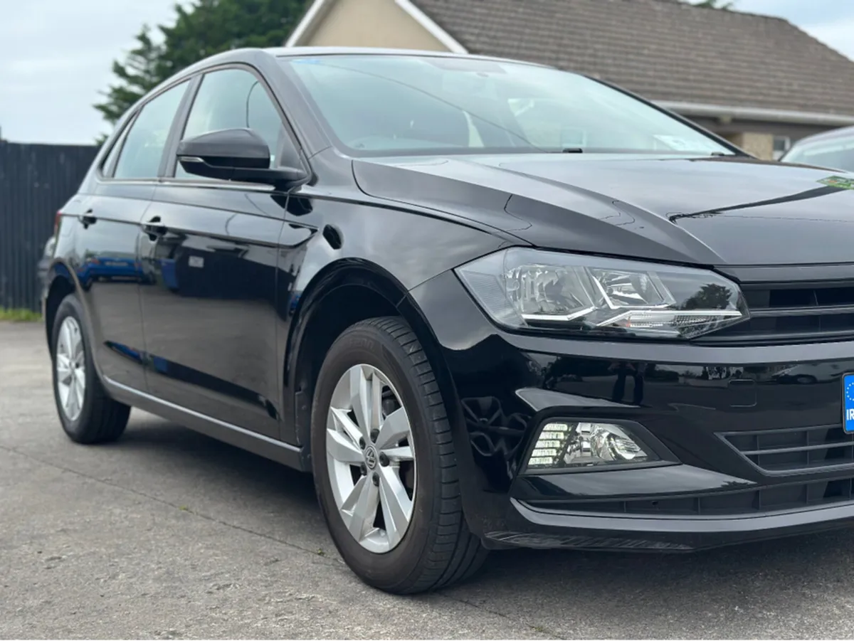 Volkswagen Polo TRENDLINE 1.0 MANUAL 5SPEED 65HP 5 - Image 4