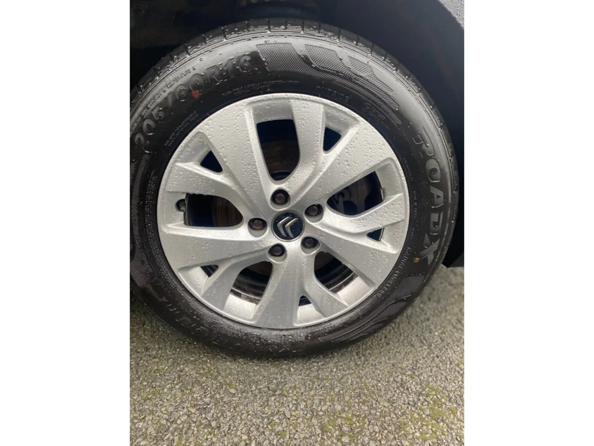 Citroen C4 Picasso 1.6 BLUE HDI 100 V VTR + 5DR BL - Image 3