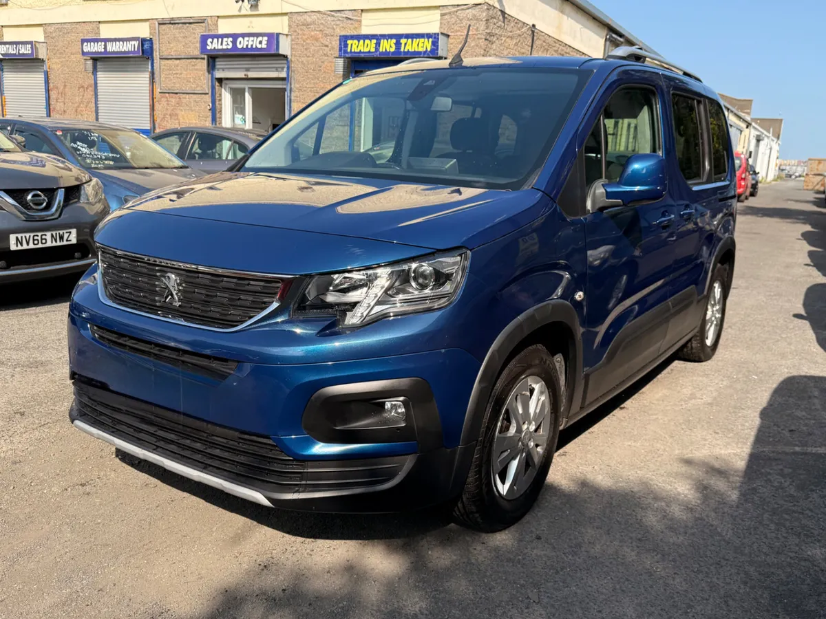Peugeot Rifter 2020 wheelchair taxi - Image 1