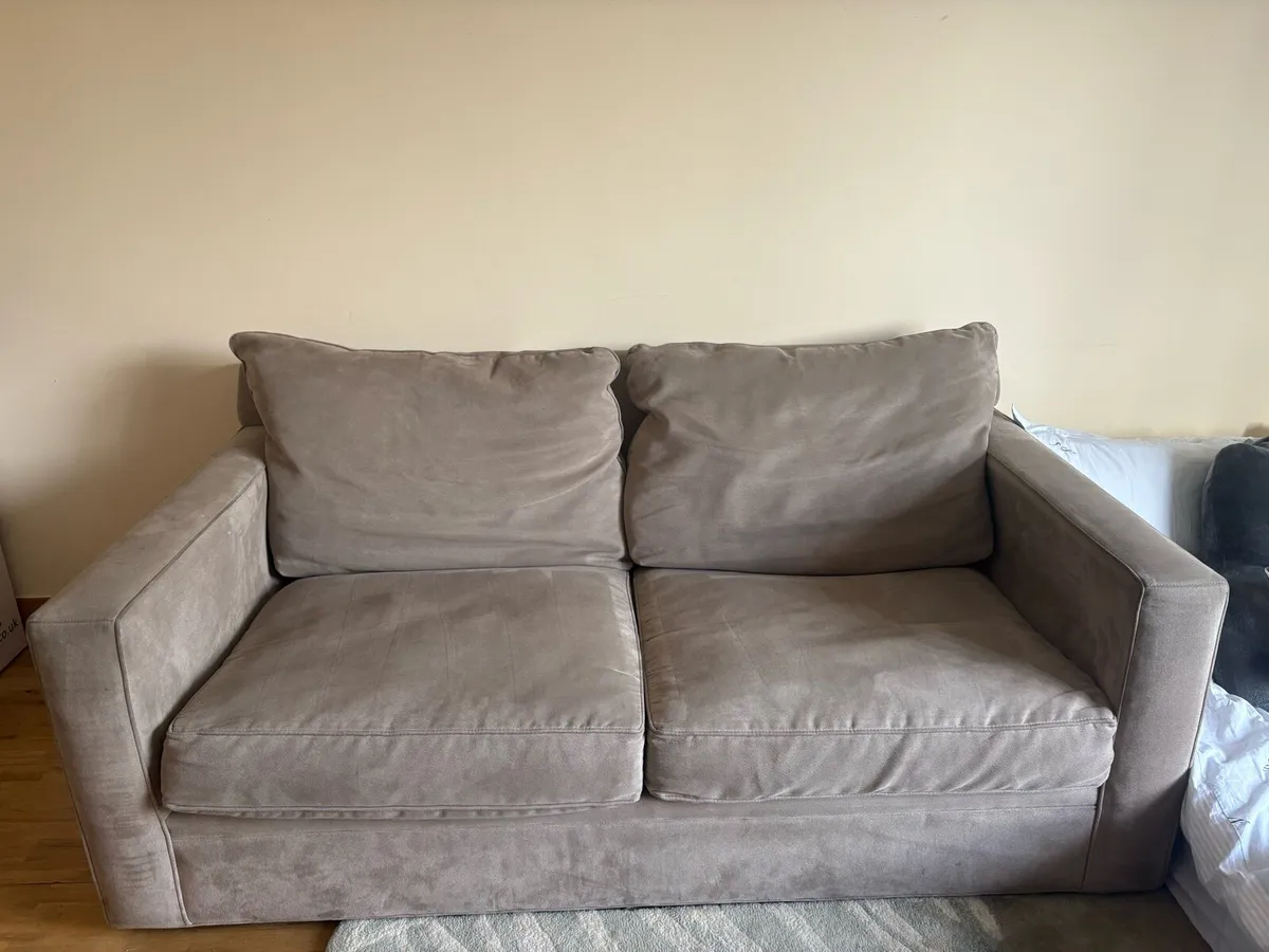 3 & 4 Seater Sofa - Image 1