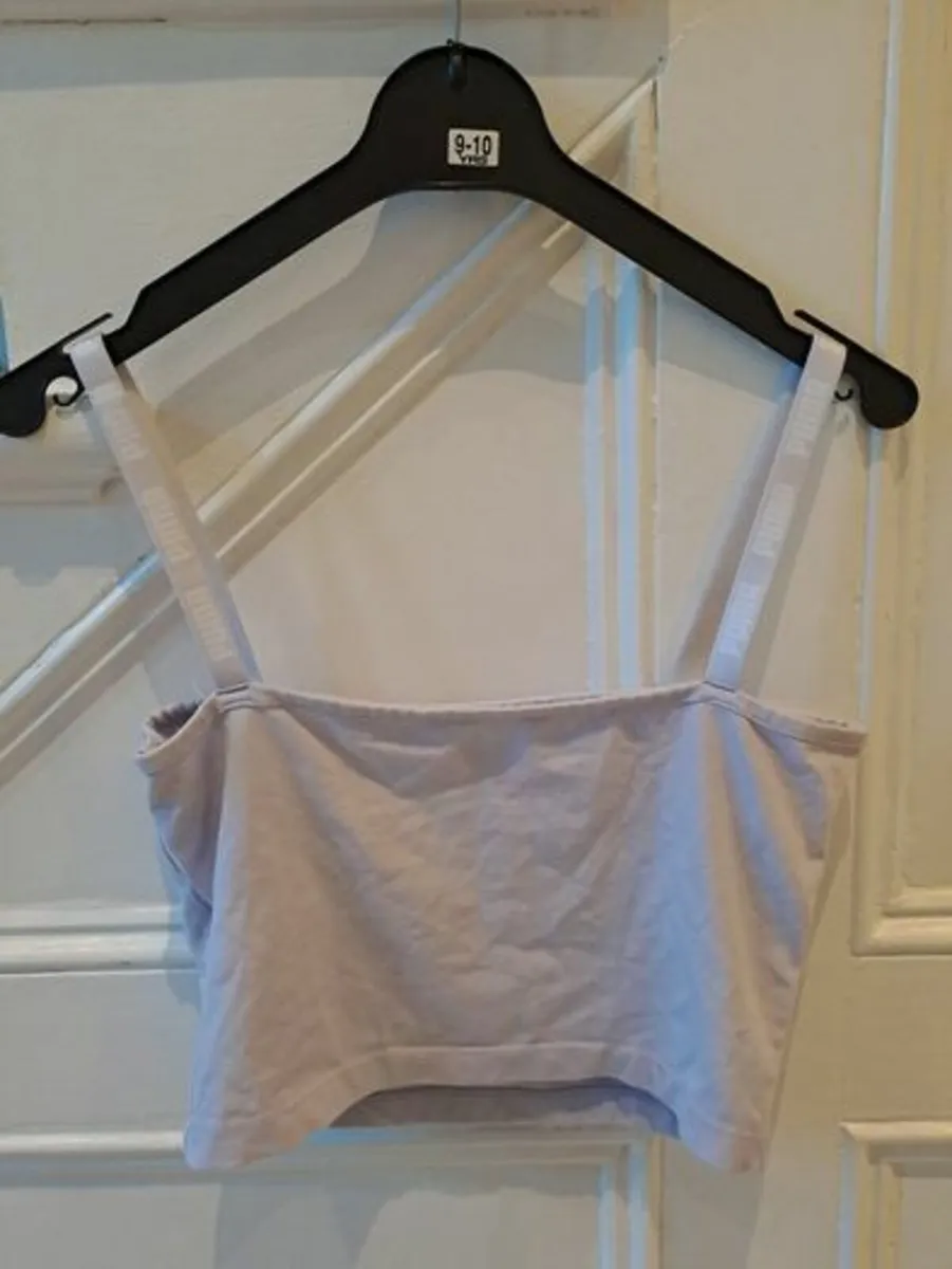 Puma top size S or 10 - Image 2