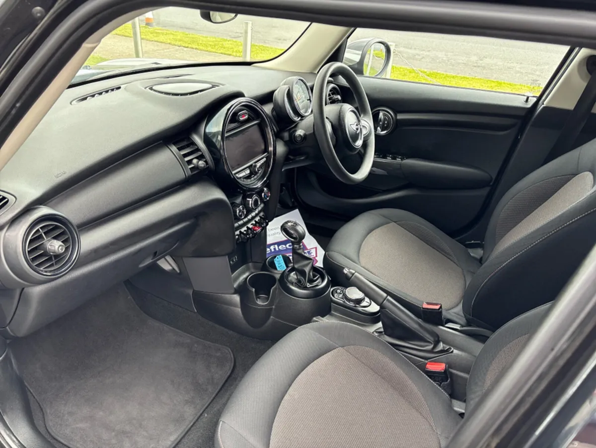 Mini One Petrol Automatic 1.2L - Image 3