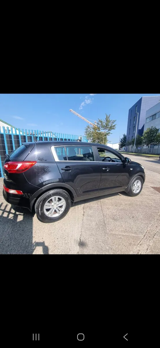 KIA SPORTAGE - Image 1