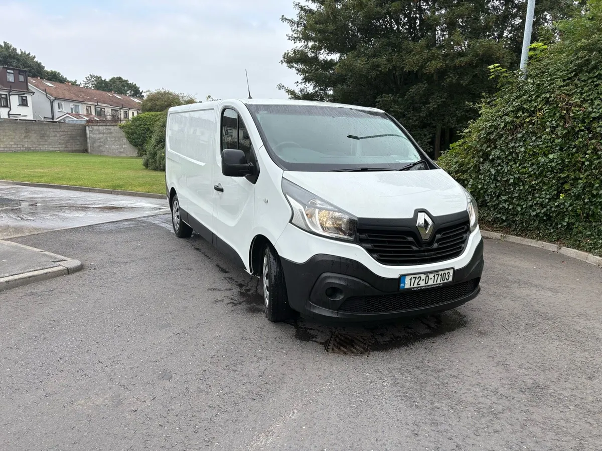 Renault Traffic - Image 4