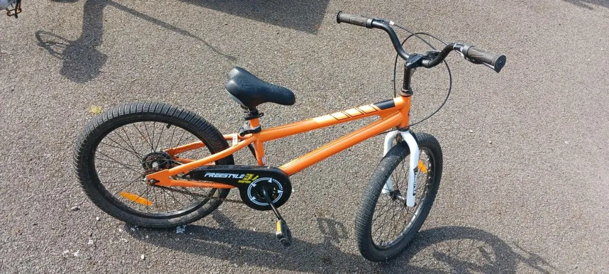 Bike for kids 16inch age 4 to 8 - Image 1