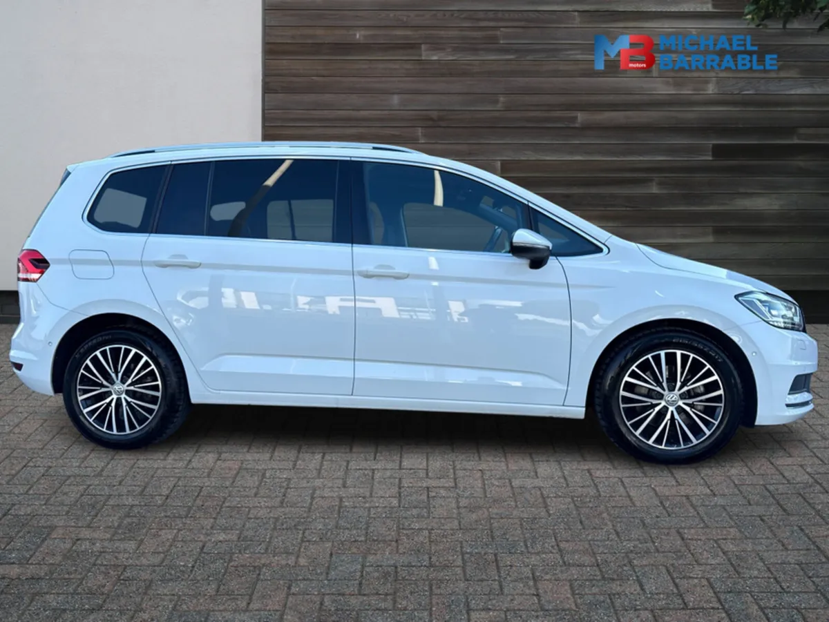 Volkswagen Touran 1.4TSI  Automatic 7 Seater - Image 4