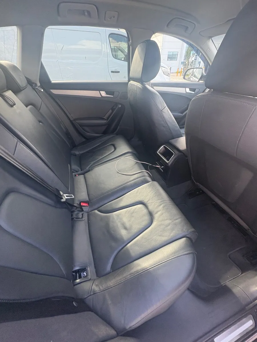 Audi A4 2012 - Image 3
