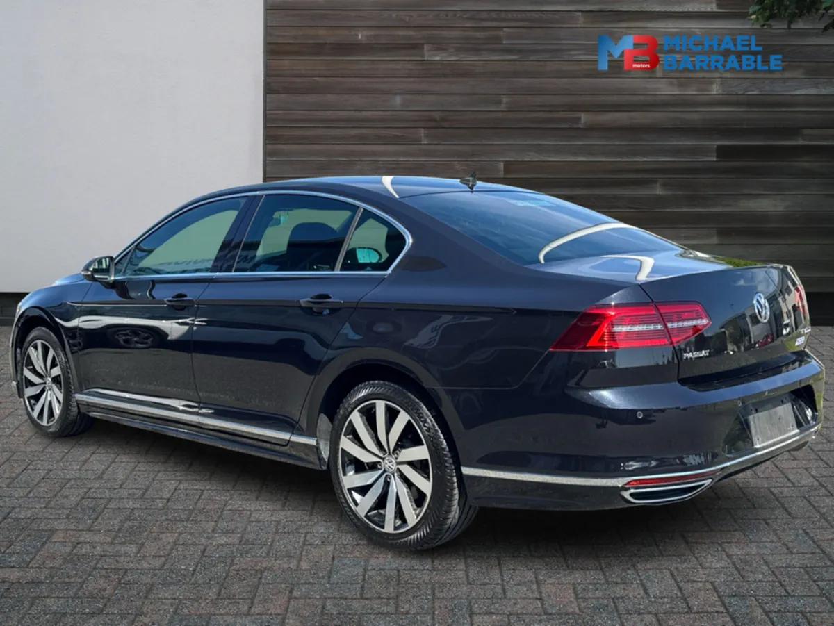 Volkswagen Passat 1.4L Petrol Automatic R-Line *Ma - Image 4