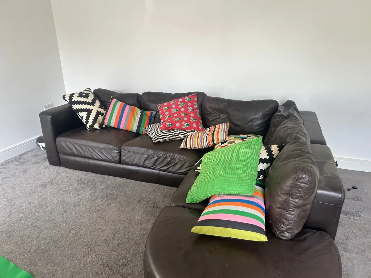 Free Corner sofa/couch - Image 2
