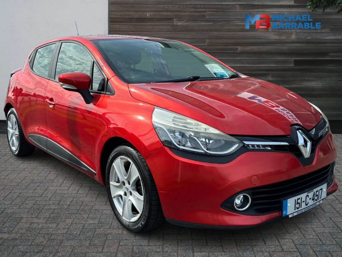 Renault Clio IV DYNAMIQUE 1.2 PET 7 4DR PETROL - Image 1
