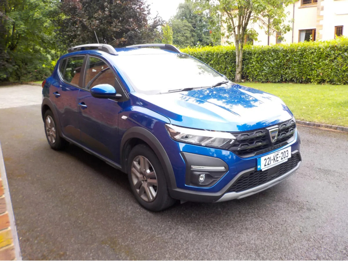 Dacia Sandero Stepway COMFORT TCE 10 100 Petrrol/L - Image 3