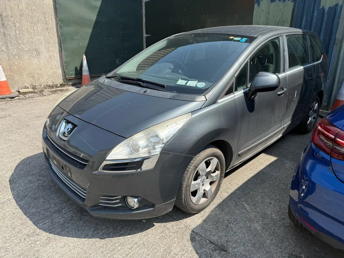 Peugeot 5008 1.6 diesel Automatic - Image 1