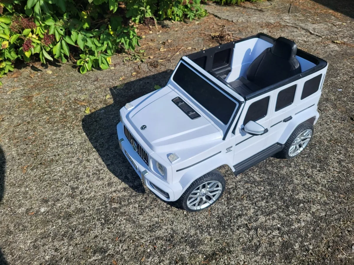 Mercedes 12v electric ride on - Image 4